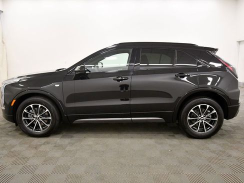 Used 2024 Cadillac XT4 Sport image 4