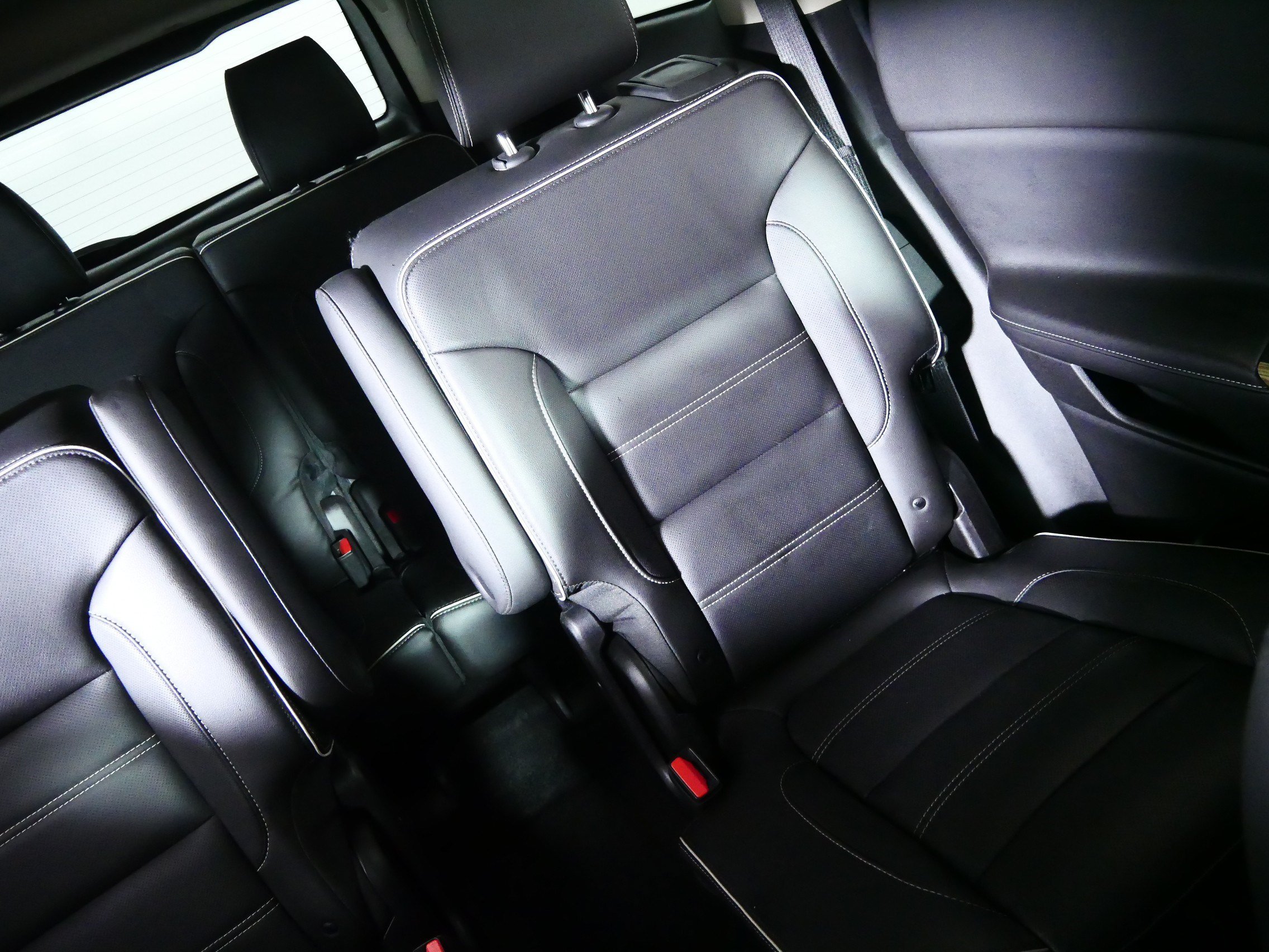 Used 2019 GMC Acadia Denali w/ Technology Package AWD/4WD image 14