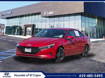 Used 2023 Hyundai Elantra SEL w/ Cargo Package