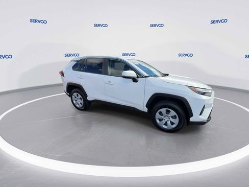 Used 2023 Toyota RAV4 LE FWD image 9