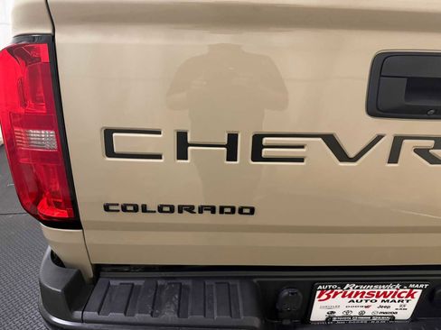 Used 2021 Chevrolet Colorado ZR2 image 17