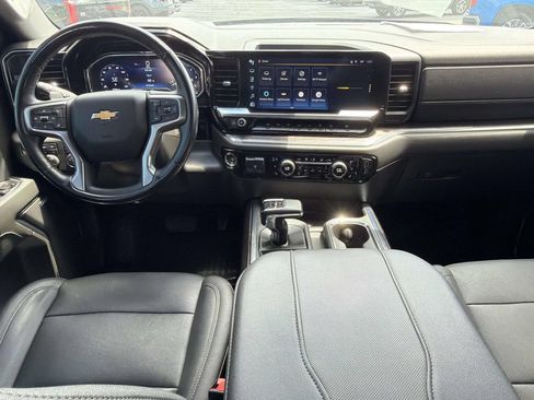 Used 2023 Chevrolet Silverado 1500 LTZ w/ Z71 Off-Road Package AWD/4WD image 17