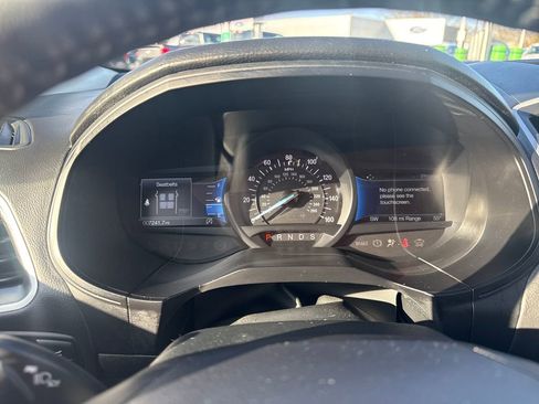 Used 2024 Ford Edge SEL w/ Convenience Package image 34