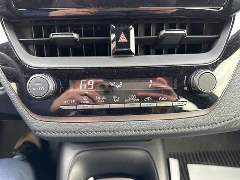 Certified 2025 Toyota Corolla GR image 21