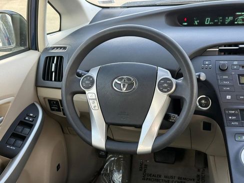 Used 2010 Toyota Prius Five image 13