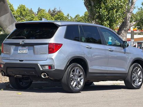Used 2023 Honda Passport EX-L image 4