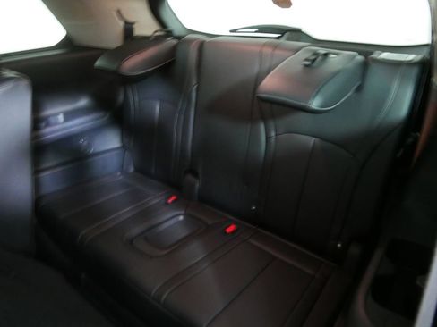 Certified 2025 INFINITI QX60 Luxe image 21