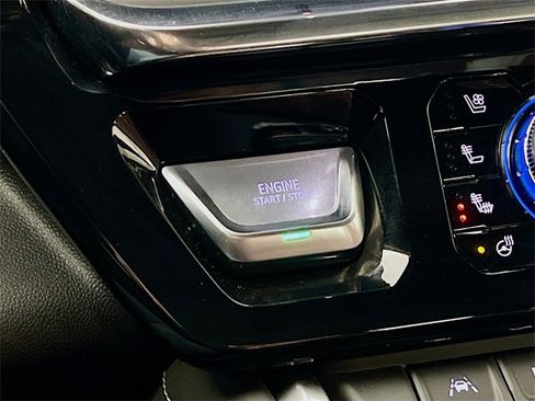 Used 2025 GMC Sierra 1500 Denali Ultimate image 16