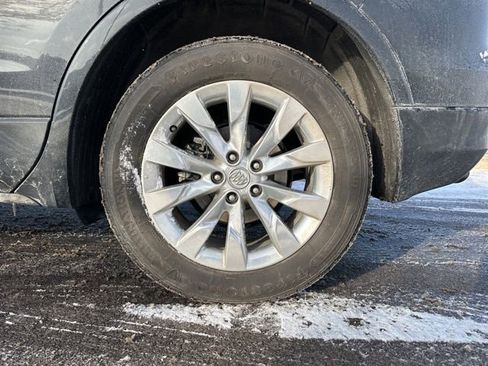 Used 2018 Buick Envision Essence image 4