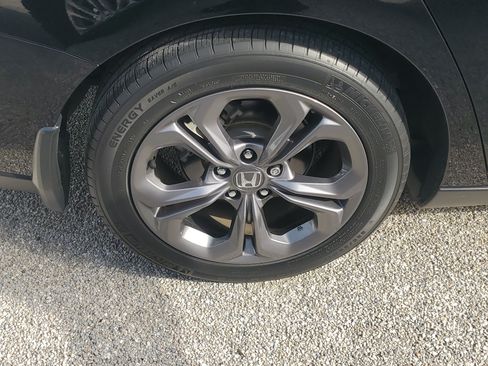 Used 2023 Honda Accord EX image 4