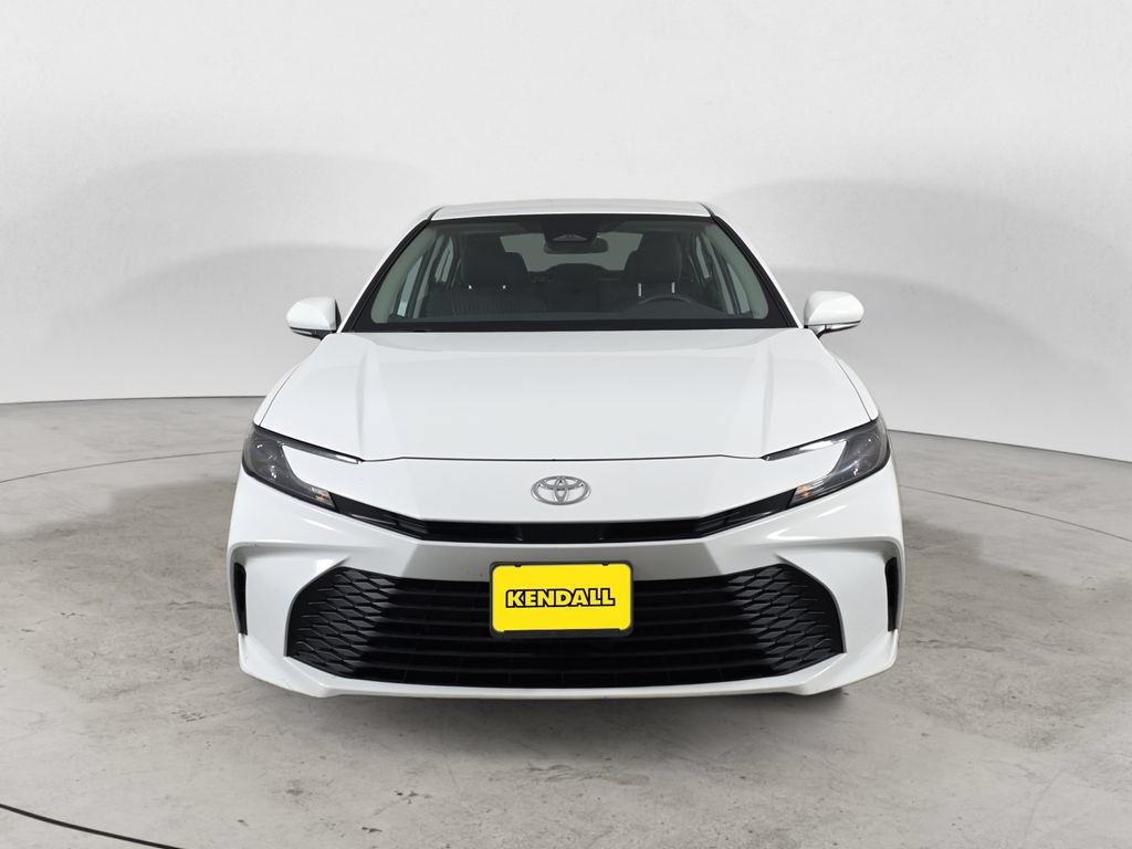 Used 2025 Toyota Camry LE FWD image 2