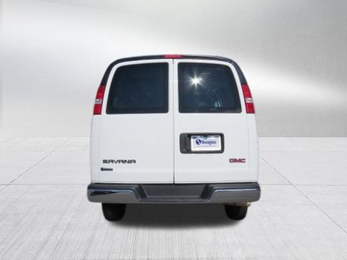 Used 2023 GMC Savana 2500 w/ Driver Convenience Package image 3