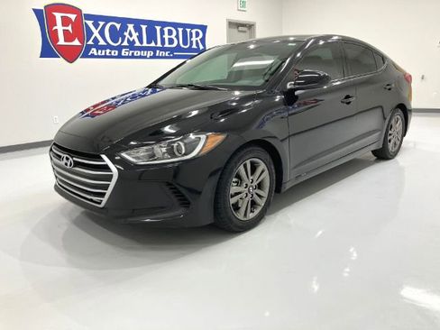 Used 2018 Hyundai Elantra SEL image 11