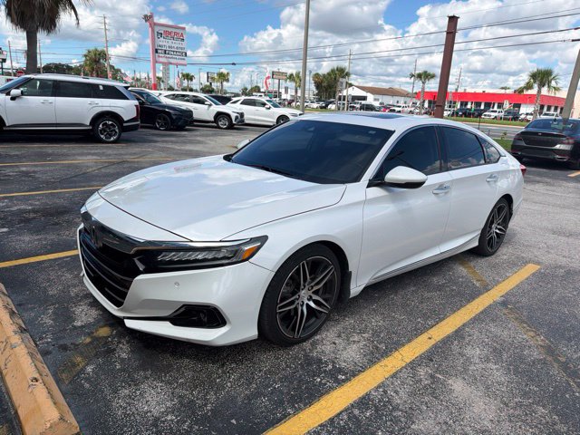 Used 2021 Honda Accord Touring image 1