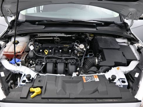 Used 2016 Ford Focus SE FWD image 26