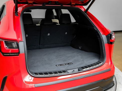 Used 2024 Lexus NX 250 FWD image 56