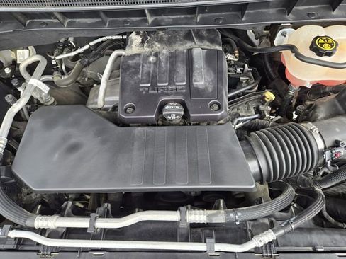 Used 2020 Chevrolet Silverado 1500 LT w/ All-Star Edition image 29