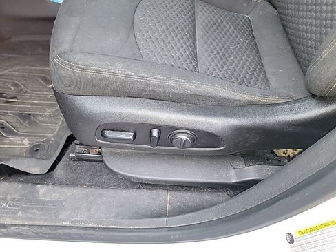 Used 2021 GMC Terrain SLE w/ Driver Convenience Package image 28