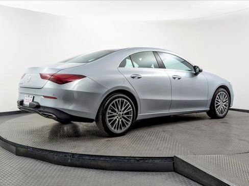 Used 2025 Mercedes-Benz CLA 250 image 8