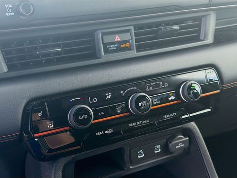 New 2026 Honda Pilot TrailSport image 15