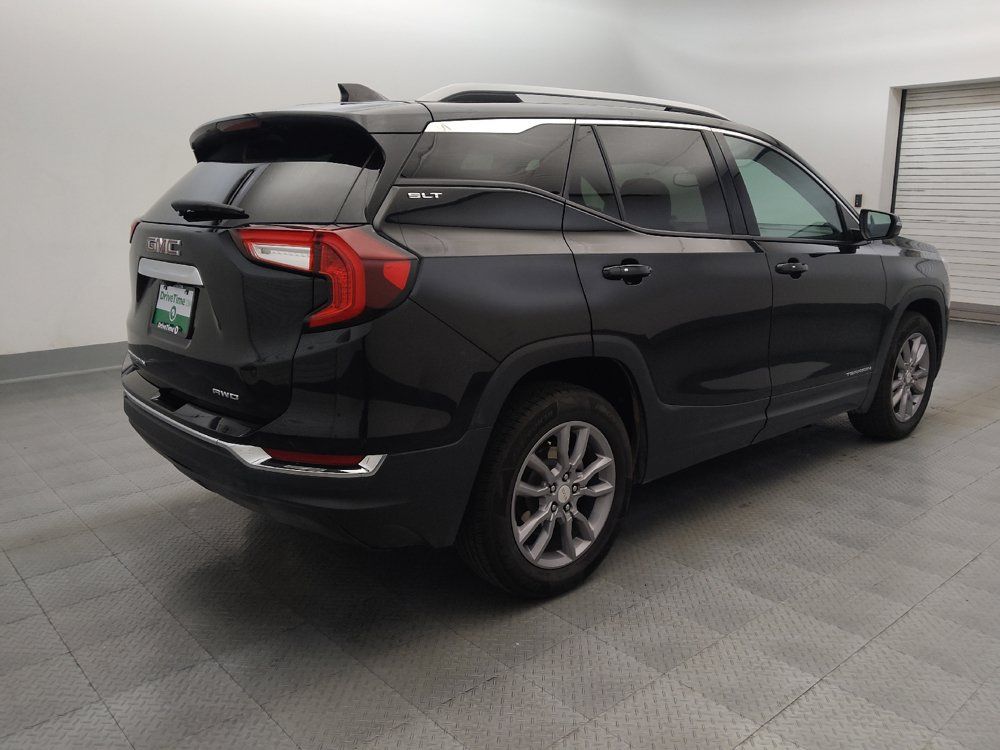 Used 2024 GMC Terrain SLT AWD/4WD image 9