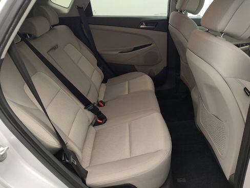 Used 2016 Hyundai Tucson Sport image 19