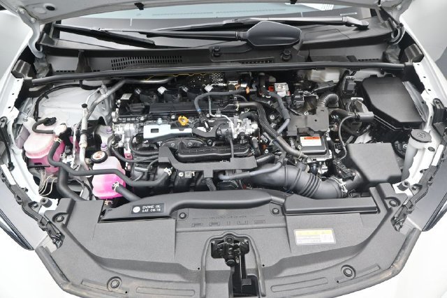Used 2024 Toyota Prius Limited w/ Limited Premium Package FWD image 17