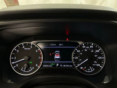 Used 2025 Nissan Rogue SV FWD image 15