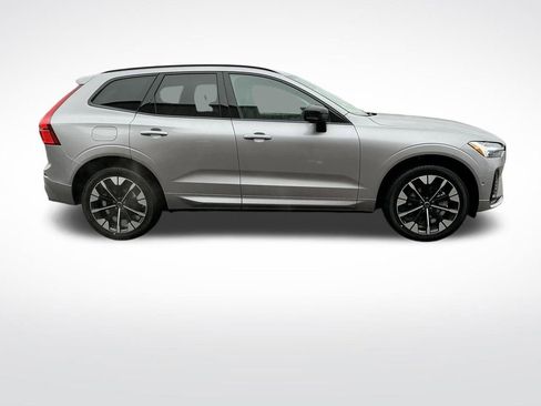 New 2026 Volvo XC60 B5 Plus w/ Protection Package Premier image 4