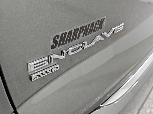 Used 2023 Buick Enclave Avenir w/ Avenir Technology Package AWD/4WD image 33