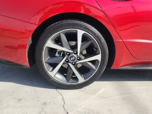 Used 2021 Hyundai Sonata SEL Plus w/ Preferred Accessory Package image 11