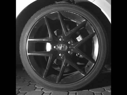 Used 2024 Honda Civic Sport image 9