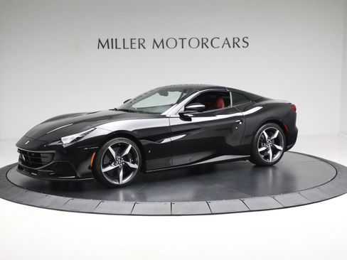 Certified 2023 Ferrari Portofino M RWD image 13