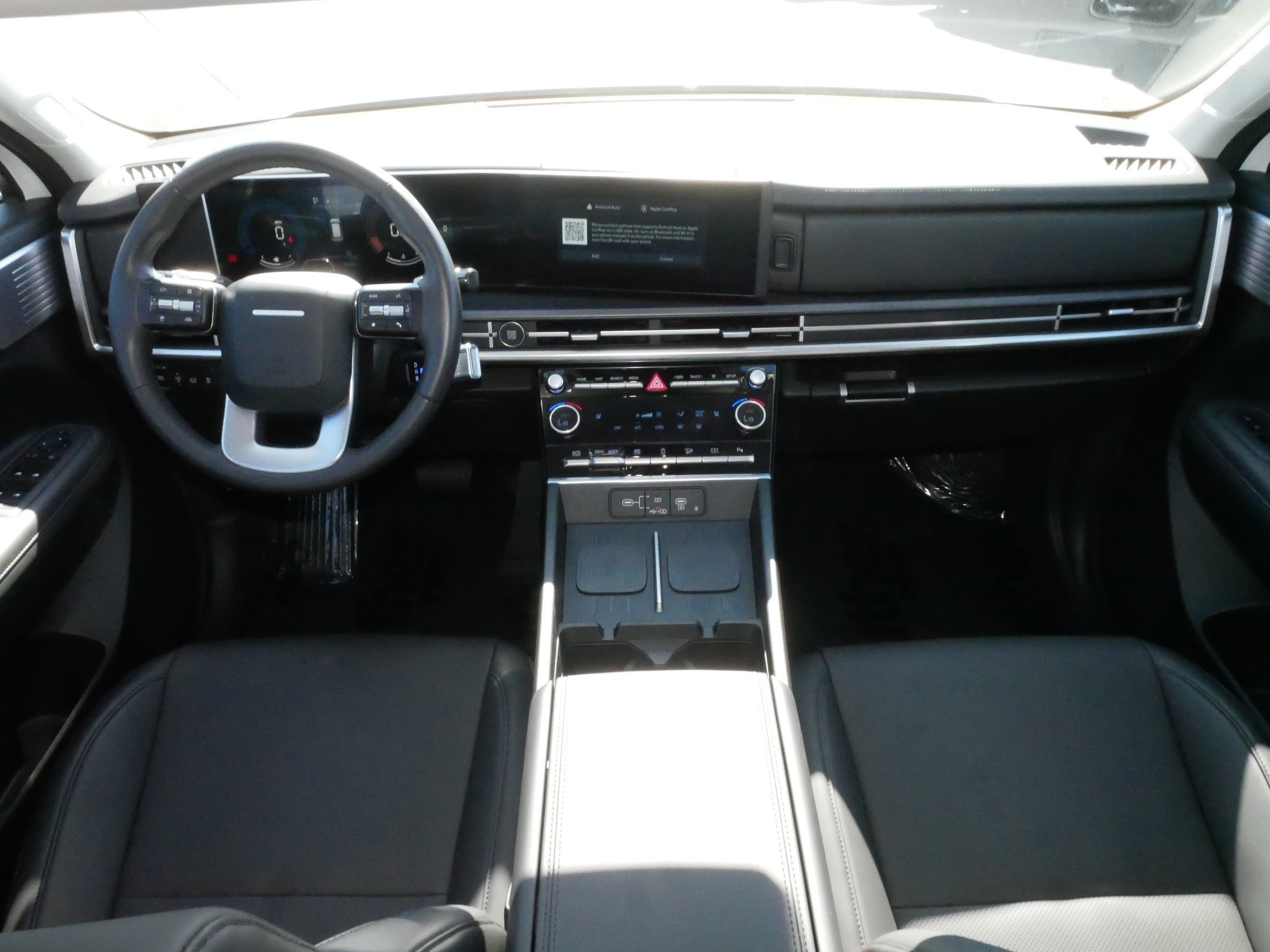 Used 2025 Hyundai Santa Fe SEL AWD/4WD image 10