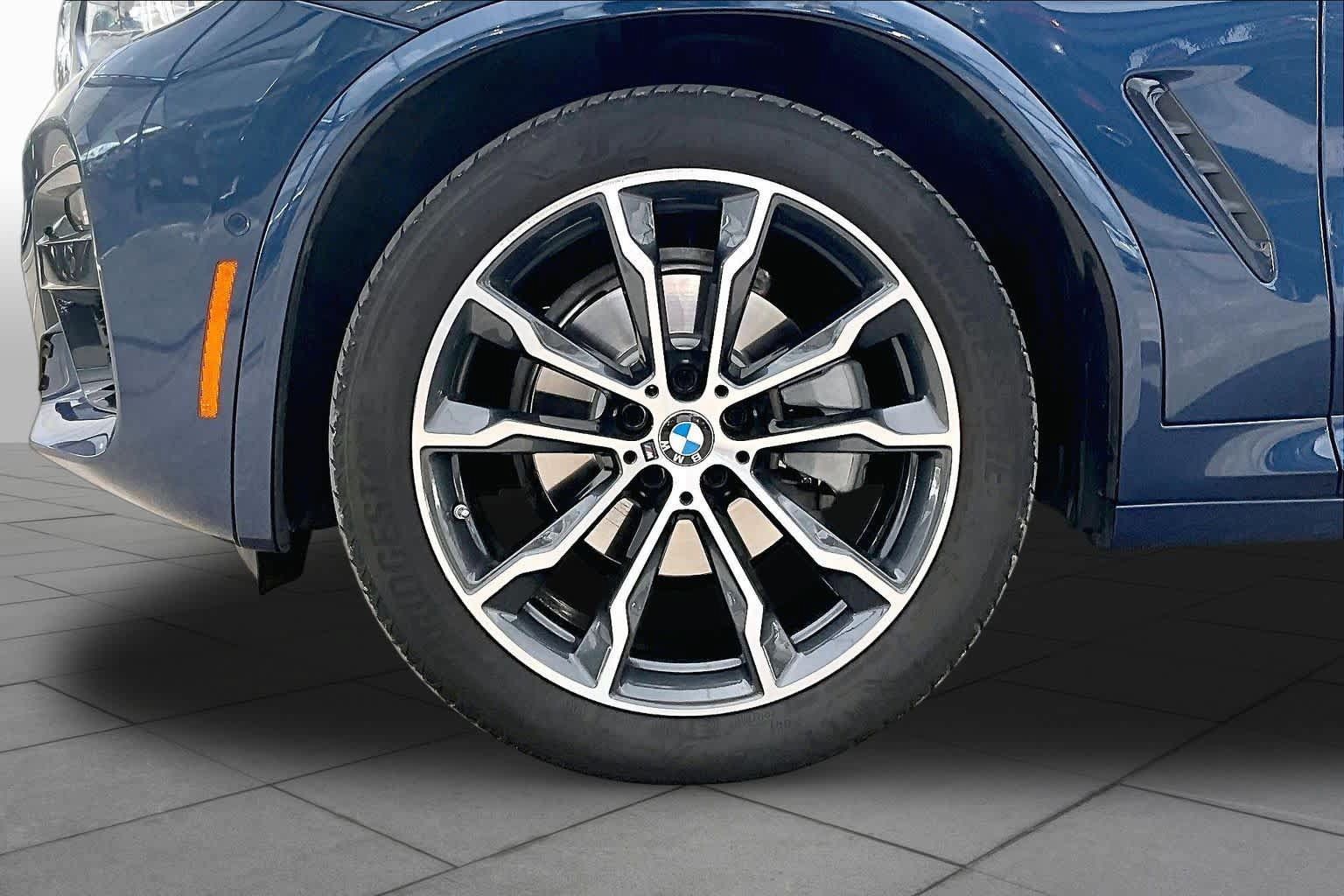 Used 2021 BMW X3 sDrive30i w/ M Sport Package RWD image 11
