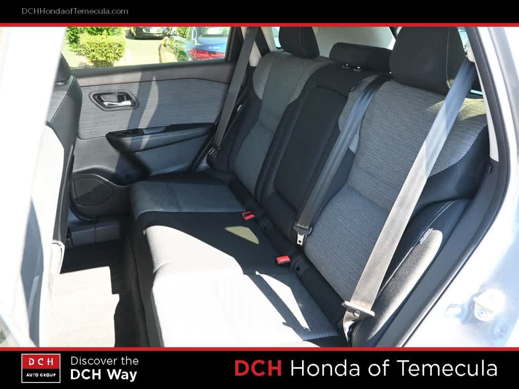 Used 2023 Nissan Rogue SV FWD image 18