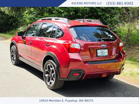 Used 2015 Subaru Crosstrek 2.0i Limited AWD/4WD image 3