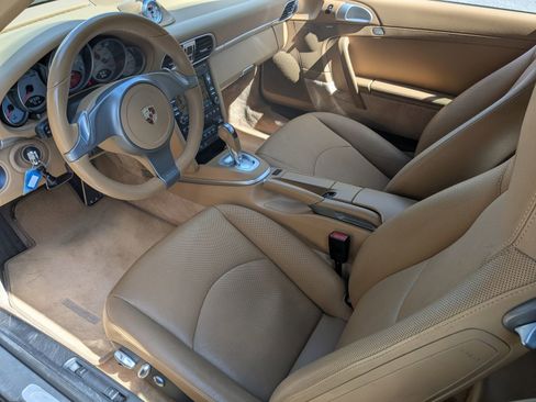 Used 2009 Porsche 911 Carrera S RWD image 4