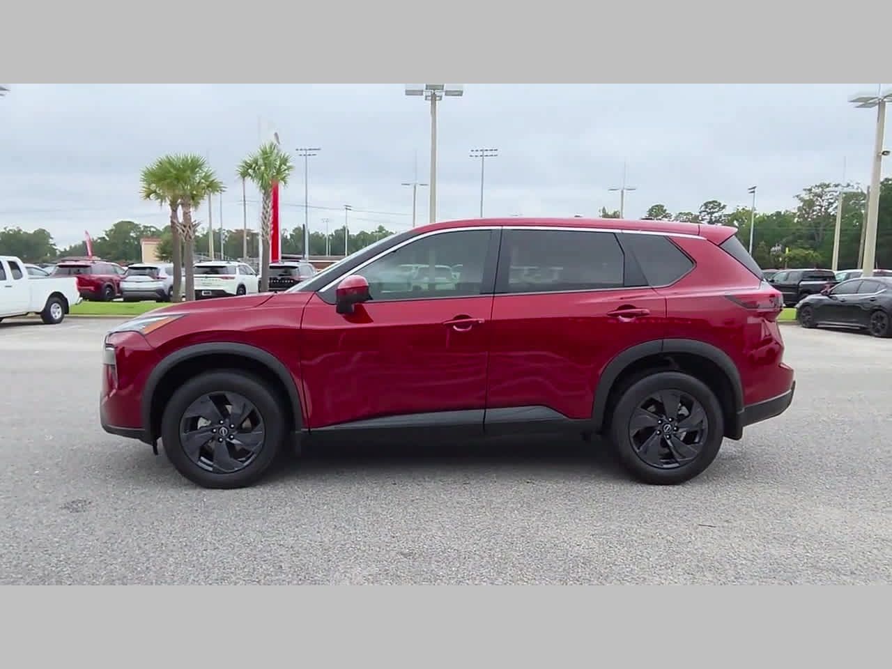 Used 2026 Nissan Rogue SV FWD image 26