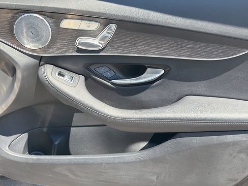 Used 2021 Mercedes-Benz C 300 4MATIC Sedan image 17