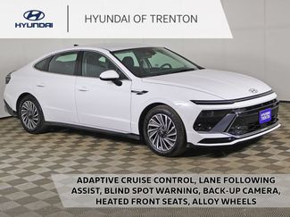 Used 2025 Hyundai Sonata SEL FWD video 1