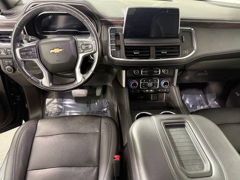 Used 2022 Chevrolet Tahoe LT w/ Luxury Package AWD/4WD image 9