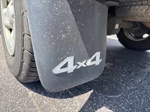 Used 2014 Toyota Tacoma 4x4 Regular Cab image 19