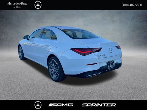 Used 2026 Mercedes-Benz CLA 250 image 4