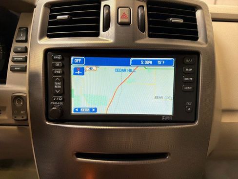 Used 2004 Cadillac XLR image 21