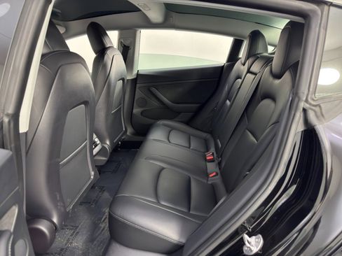 Used 2022 Tesla Model 3 Performance image 41