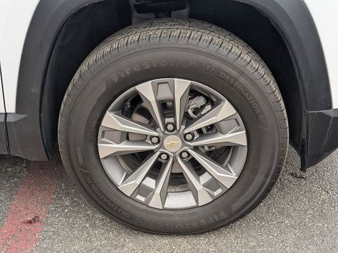 Used 2025 Chevrolet Equinox LT image 27