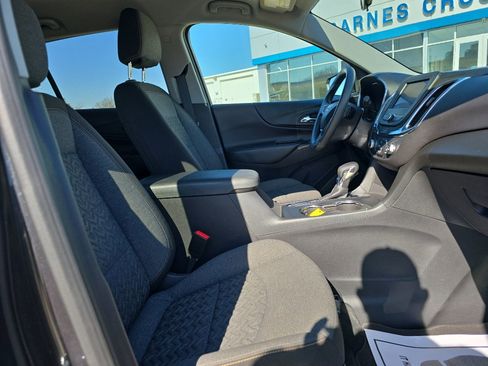 Used 2022 Chevrolet Equinox LT image 14