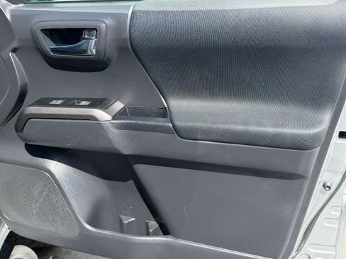 Certified 2023 Toyota Tacoma TRD Sport image 33