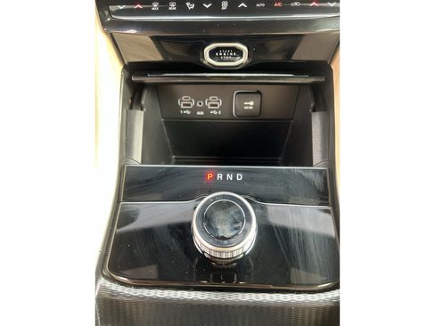 Used 2026 Jeep Grand Cherokee Limited w/ MOPAR Finishing Package RWD image 13